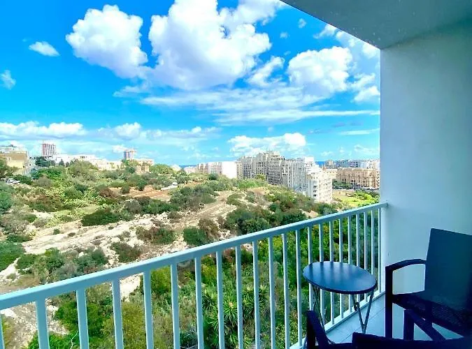 Charming In The Heart Of St. Julians Saint Julian's