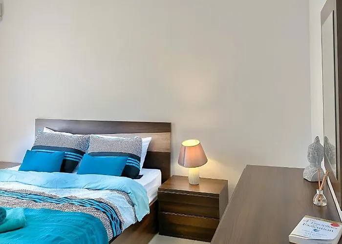 Charming In The Heart Of St. Julians Apartmán *